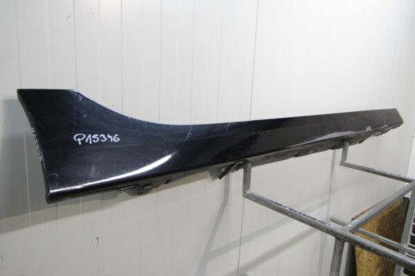 Zijskirt Dorpellijst Rechts BMW 1 F40 2 F44 19-Dorpel 51777461382 P15346