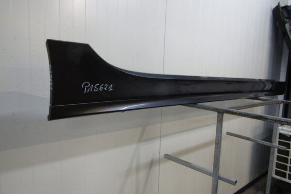 Zijskirt Dorpellijst rechts BMW 1 F40 M Pakket MPakket 19- 51778072574 Dorpel P15621
