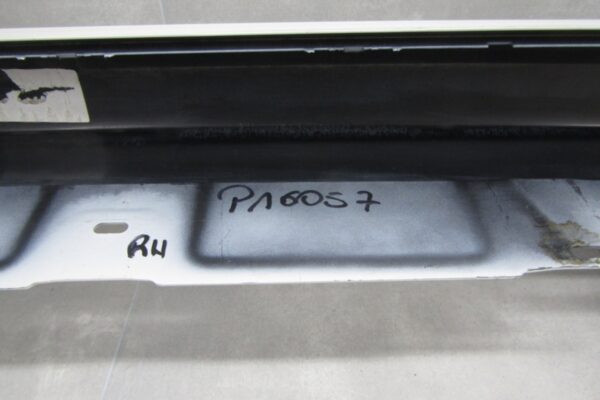 Zijskirt Dorpellijst Rechts BMW 2 U06  Active Tourer M Pakket MPakket 21- 51778080226 Dorpel P16057