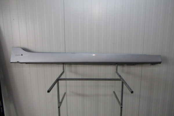 Zijskirt Dorpellijst Rechts BMW 2 F46 Gran TOURER 14- 51777318852 Dorpel P12727A