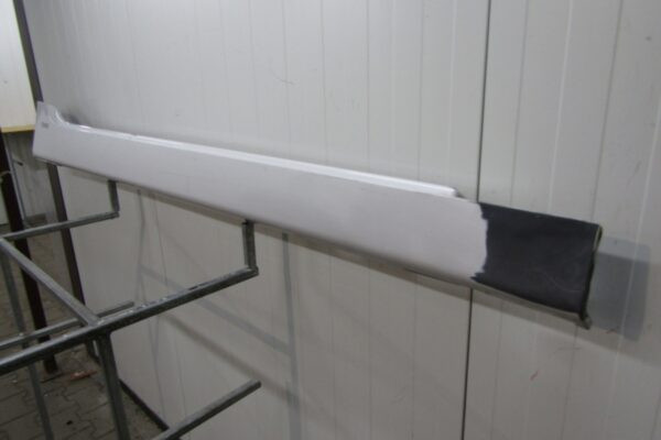 Zijskirt Dorpellijst Rechts BMW 2 F46 Gran TOURER 14- 51777318852 Dorpel P14832