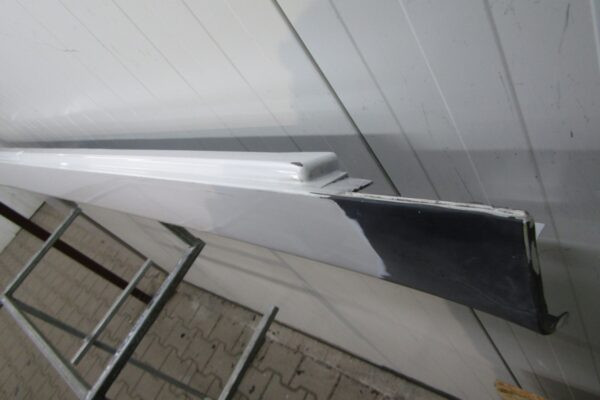 Zijskirt Dorpellijst Rechts BMW 2 F46 Gran TOURER 14- 51777318852 Dorpel P14832