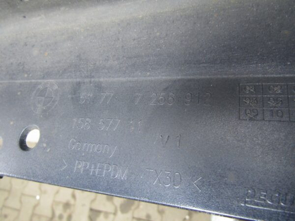 Zijskirt Dorpellijst Rechts BMW 3 F30 F31 11-18 51777256912 Dorpel P131214