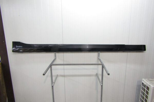 Zijskirt Dorpellijst Rechts BMW 5 G30 G31 Stationwagen Sedan 17- 51777387338 Dorpel P15846
