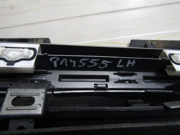 Zijskirt Dorpellijst Links BMW 7 G70 i7 Electrisch E Drive 22- 51779464151 Dorpel P14555