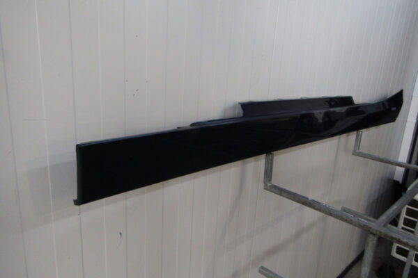 Zijskirt Links Dorpellijst BMW F21 11-19 F22 F23 14-21 51777288395 Dorpel P13981