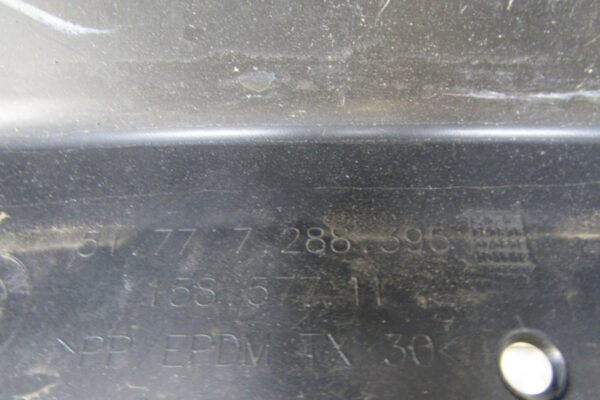 Zijskirt Links Dorpellijst BMW F21 11-19 F22 F23 14-21 51777288395 Dorpel P13981