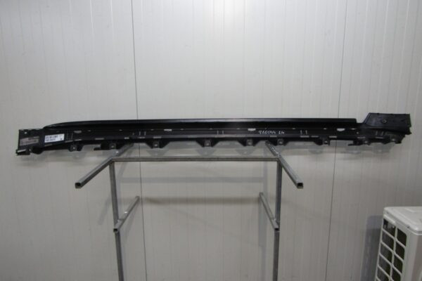 Zijskirt Dorpellijst Links, Montageslider Links BMW i4 G26 M Pakket MPakket 20- 51778078579 Dorpel P16044
