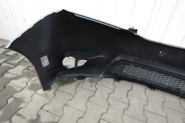 Bumper Toyota Sienna 10- Voorbumper MZ310