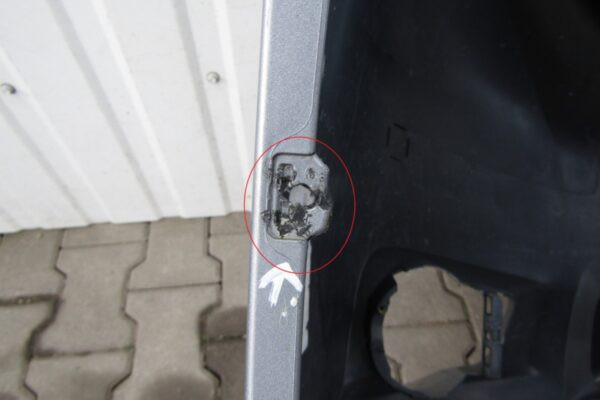 Bumper Toyota Sienna 10- Voorbumper MZ310