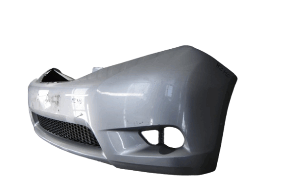 Bumper Toyota Sienna 10- Voorbumper MZ310