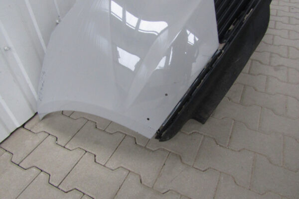 Bumper Porsche Taycan SPORT DESIGN 9J0 19- 9J0807421 Achterbumper KJ5623