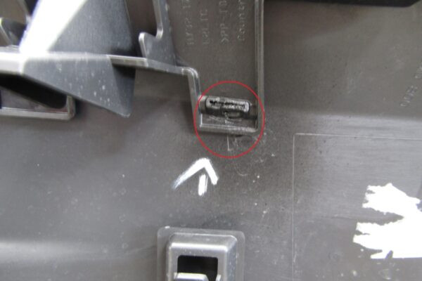 Bumper Land Rover Discovery V 5 17- Voorbumper Q3559