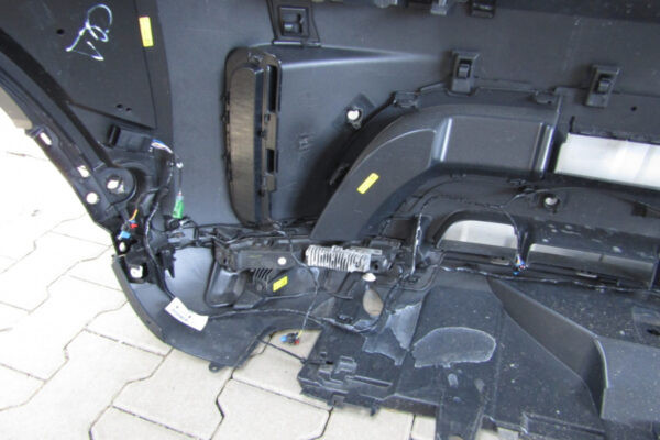Bumper Land Rover Discovery V 5 17- WY42-17F003-AAW Voorbumper KJ5611