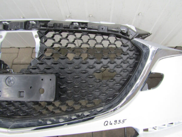 Bumper Mazda 2 Demio IV FACELIFT 19- Voorbumper Q4935
