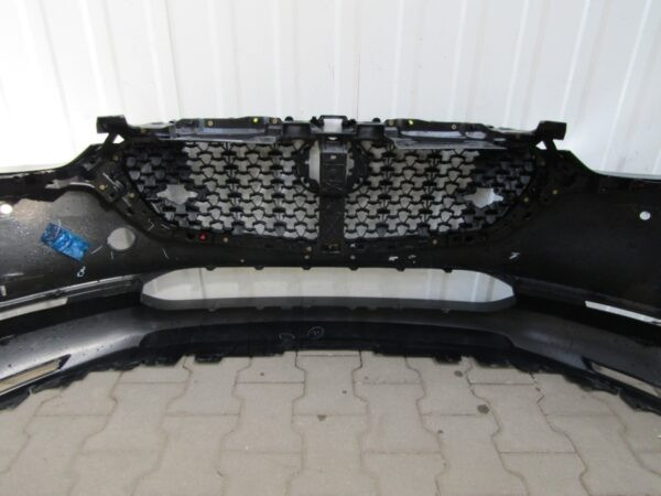 Bumper MAZDA CX30 19- Voorbumper MZ8447