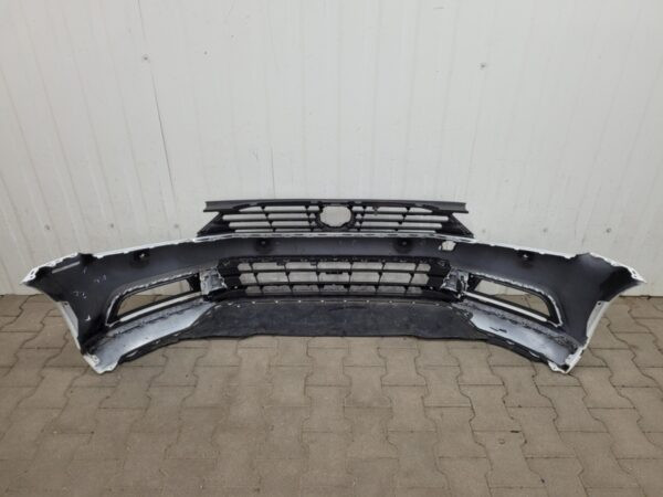Bumper Volkswagen VW Passat B8 Highline 3G0 14-19 3G0807221A Voorbumper PJ1276
