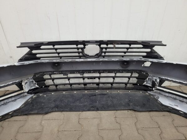 Bumper Volkswagen VW Passat B8 Highline 3G0 14-19 3G0807221A Voorbumper PJ1276