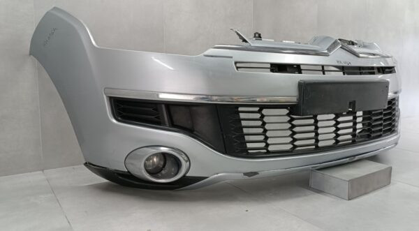 Bumper Citroen C-Crosser 07-12 6400B841 Voorbumper HK1164