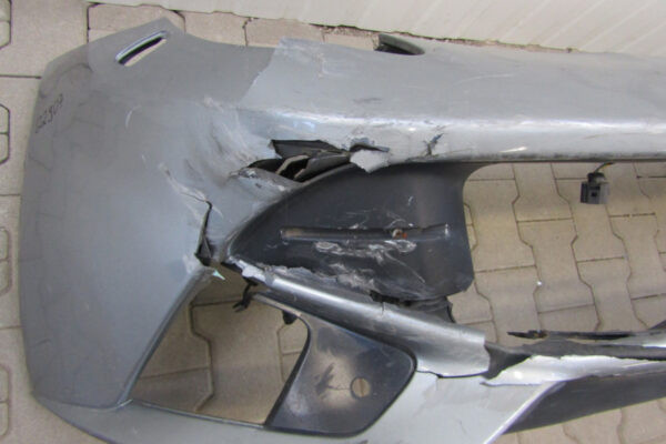 Bumpers Ferrari F12 Berlinetta 084361500 Voorbumper Q2907