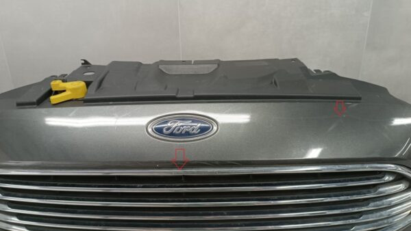 Bumper  Ford Focus Mk3 III FACELIFT 14- Voorbumper  HK1136