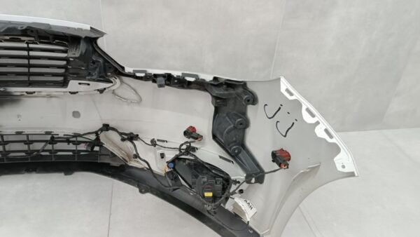 Bumper Ford Focus Mk3 III FACELIFT 14- F1EB-17757-AJ Voorbumper HK1137