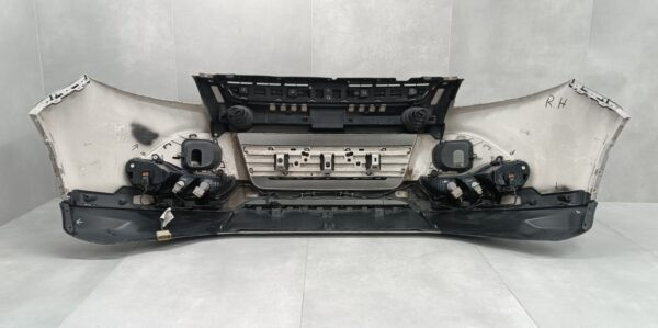 Bumper Ford Kuga MK2 II 13-16 CV44-17757-A Voorbumper HK1100