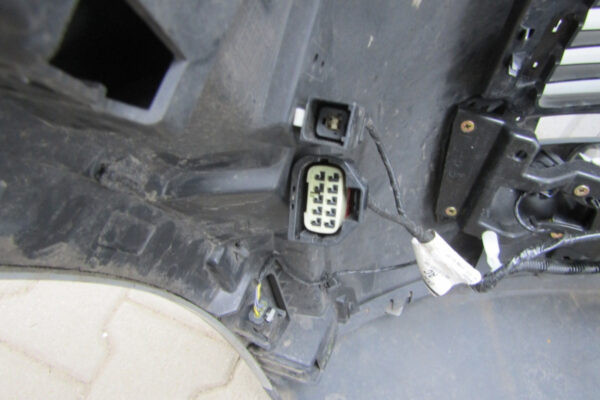 Bumper Range Land Rover Vogue IV 12 Voorbumper MZ694