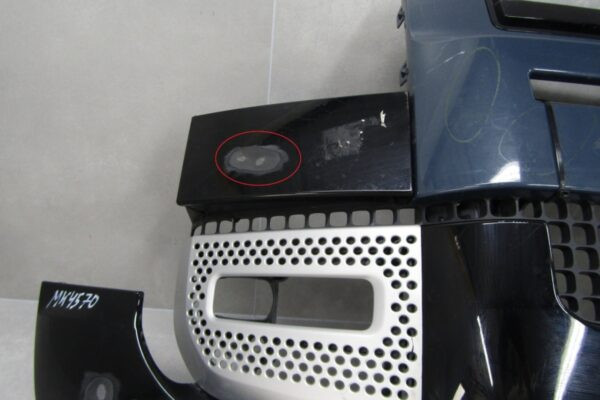 Bumper Land Rover Defender 2 II L663 20- L8B2-17E778-A Voorbumper MK4570