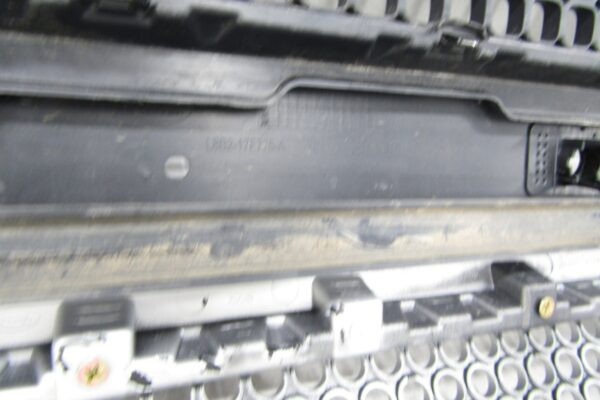 Bumper Land Rover Defender 2 II L663 20- L8B2-17E778-A Voorbumper MK4570