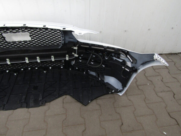Bumper Jaguar XE 15- Voorbumper Q5149