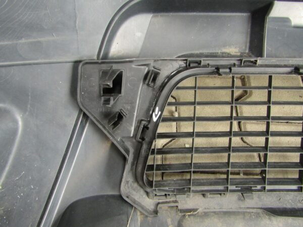 Bumper Dacia Duster I 1 10-13 620220025R Voorbumper X5413