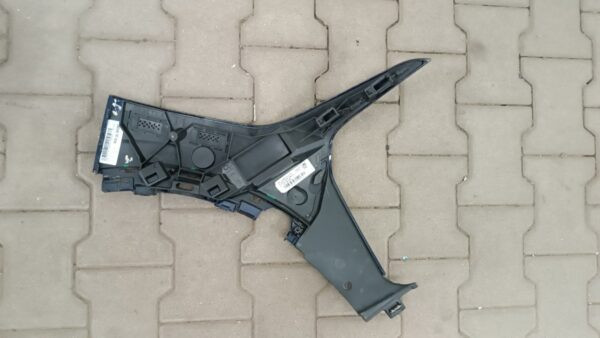 Bumper RENAULT MEGANE V 5 E-TECH 22- / + narożnik Voorbumper HK937