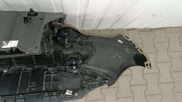 Bumper RENAULT TWINGO 3 III 14-18 620228931R Voorbumper HK940