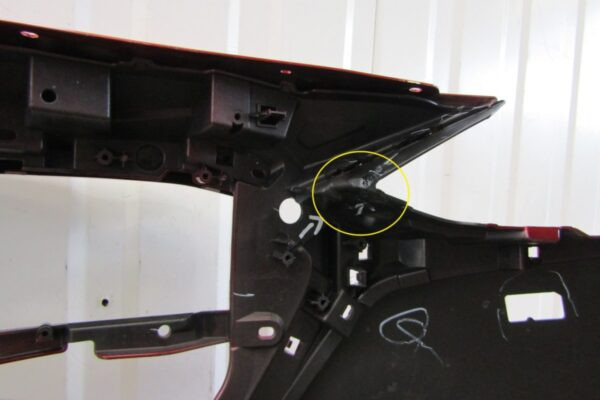 Bumper Mazda 2 III FACELIFT 19-23 D43N-50031 Voorbumper KS6348