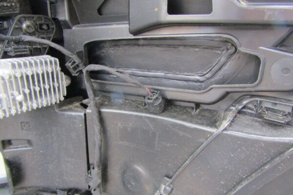 Bumper Porsche Cayenne 9Y0 FACELIFT 23- Voorbumper Q5688