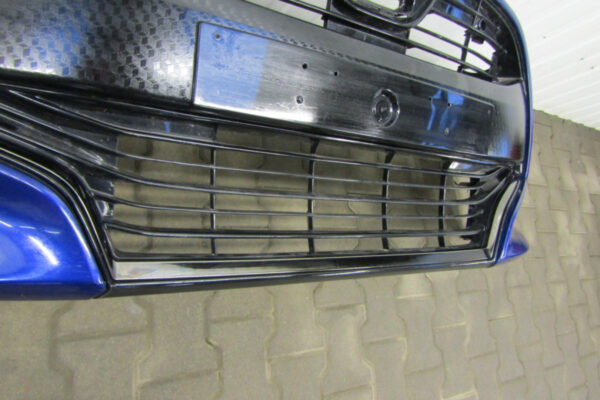 Bumper Toyota Yaris 4 IV 20- Voorbumper KJ8608