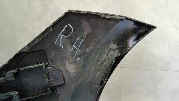 Bumper Volkswagen VW Passat B9 3J0 24-3J0807221 Voorbumper HK1027