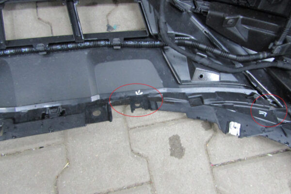 Bumper Volkswagen VW Touareg III 760 FACELIFT R lijn 23- 760853651AF Voorbumper HK729