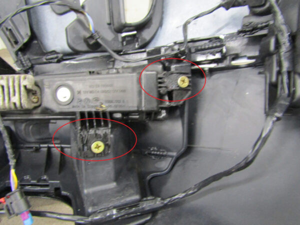 Bumper Land Rover Discovery R Dynamic FACELIFT 21-  MY42-17F003-AW Voorbumper MK3485