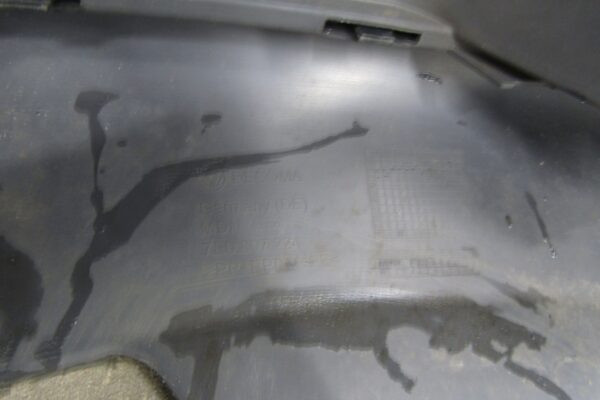 Bumper Volkswagen VW Transporter T5 7E0 FACELIFT 10-15 7E0807221 Voorbumper MK4479