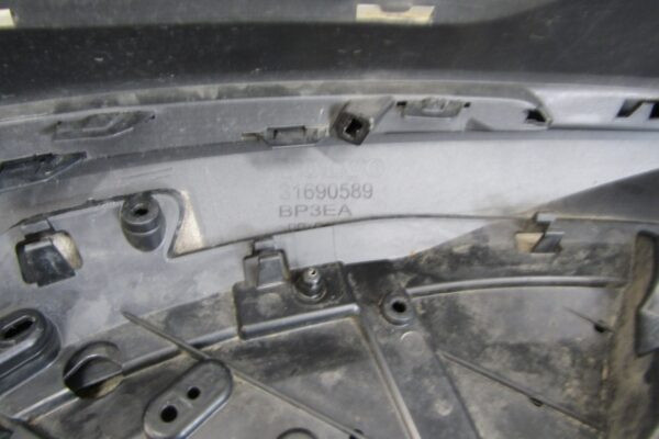 Bumper  Volvo V60 II S60 III CROSS COUNTRY 18-24 31690589 Voorbumper MK4553
