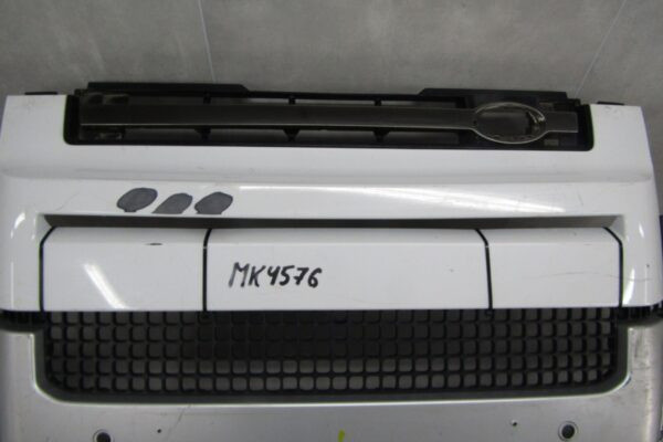 Bumper Land Rover Defender 2 II L663 20- L8B2-17E778-A Voorbumper MK4576