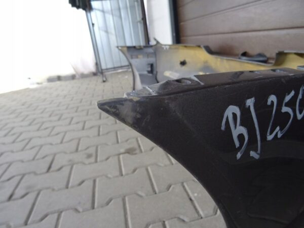 Bumper Aston Martin DB9 DB 9 8542115690 Achterbumper BJ250