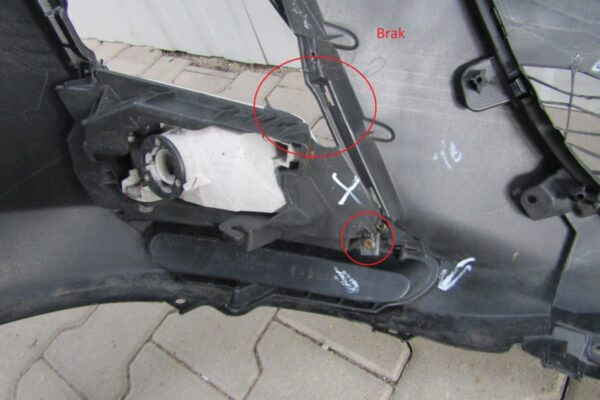 Bumper Mazda 3 II 08-11 BCW8-50031 Voorbumper Q2661