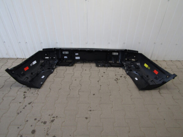 Bumper Land Range Rover Defender 20- Achterbumper Q1857