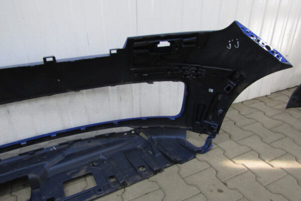 Bumper RANGE ROVER VOGUE V L460 21-24 M8E2-17F003-A  Voorbumper HK498