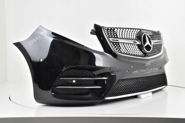 Bumper MERCEDES V447 W447 AMG LINE 2015-2019 Voorbumper 02971