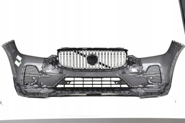 Bumper VOLVO XC60 XC 60 II FACELIFT MOMENTUM  Voorbumper 03077