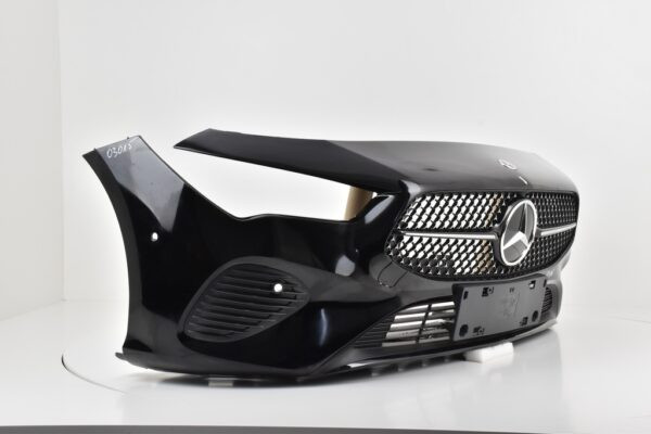 Bumper MERCEDES CLA W118 118 FACELIFT ORDINARY Voorbumper 03015